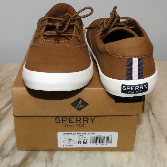 Sperry Other - NiB Sperry Kid's Spinnaker Washable Sneaker size 6 Big Kid